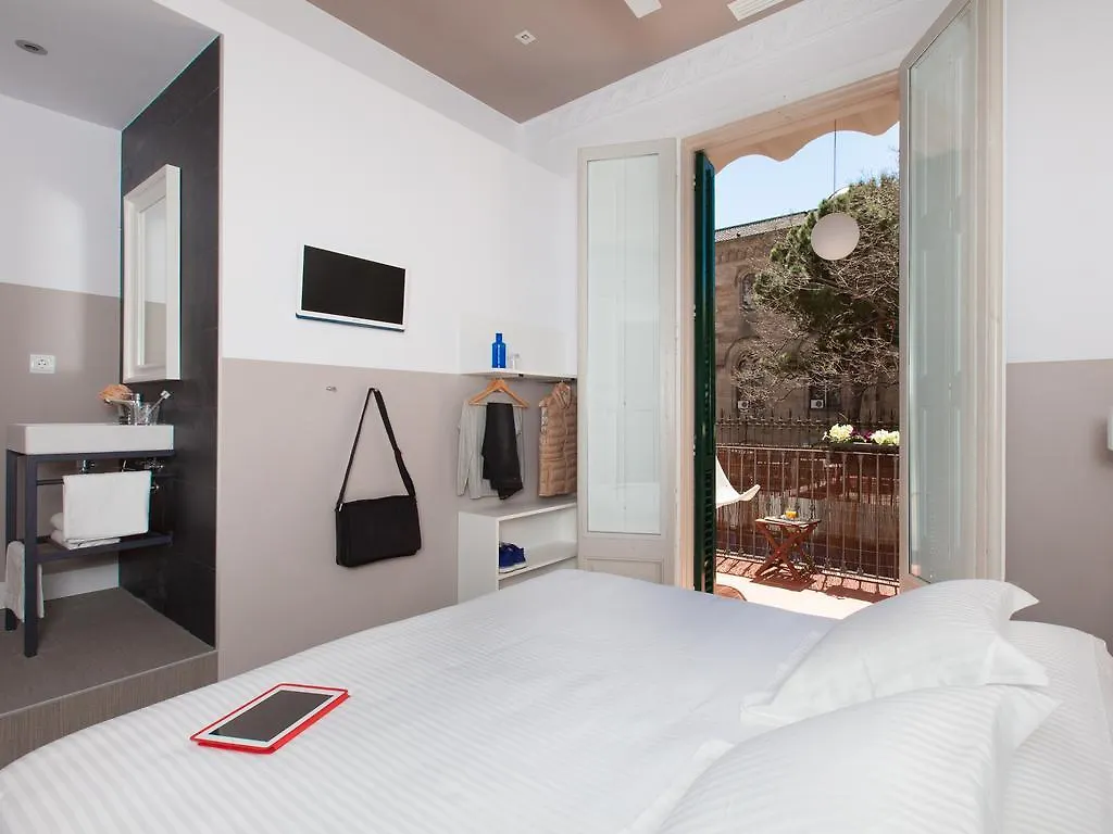 Ecozentric Hotel Barcelona Spain